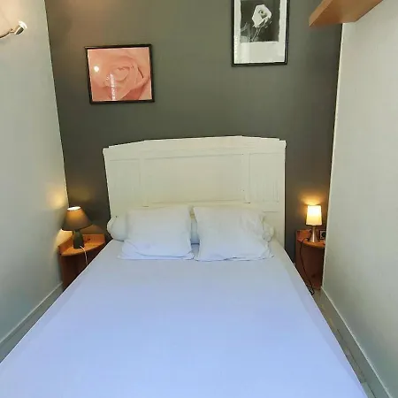 2 Pièces Pour 4 Personnes Au Centre De - Fr-1-234-139 * Cauterets